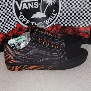 New Vans X Discovery Project CAT Comfycush Old Skool Men Size 9